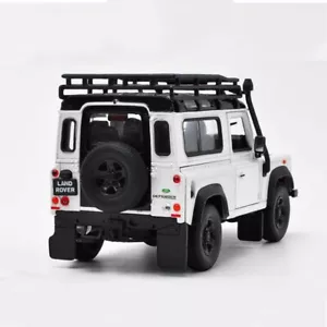 Modellino fuoristrada in lega Land Rover Defender 1/24 pressofuso metallo giocattolo regali - Foto 1 di 25