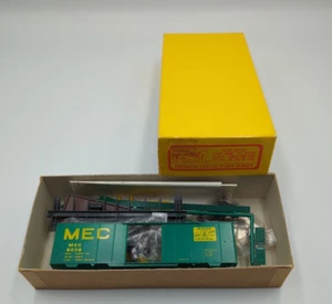 HO Scale Accurate Finishing 1001 40' Box Car Maine Central NOS 390/2000 - Picture 1 of 13