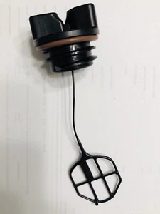 OEM Husqvarna 580940910 Fuel Cap Assembly w/Retainer for Trimmers and Blowers - Picture 1 of 2