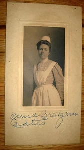 ANTIKES ECHTFOTO 1890-1905er Jahre,."JUNGE SCHÖNE DAMEN-PORTRAIT" auf Studiokarte - Bild 1 von 4