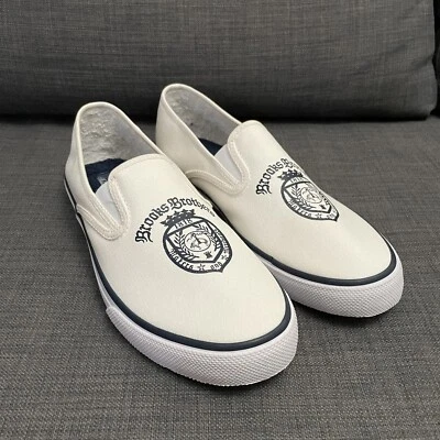 Zapatos sin cordones Brooks Brothers Sperry de lona con escudo blanco y azul marino para hombre talla 10” Foto 1 de 4