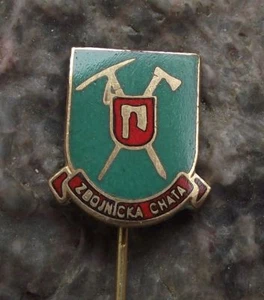 Antique Zbojnicka Chata Slovakia Tatra Mountains National Park Axes Pin Badge - Picture 1 of 4
