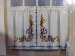 CHF Industries Curtains Pair of Tiers Embroidered Lily Flowers 58 x 36" NIP - Picture 1 of 20
