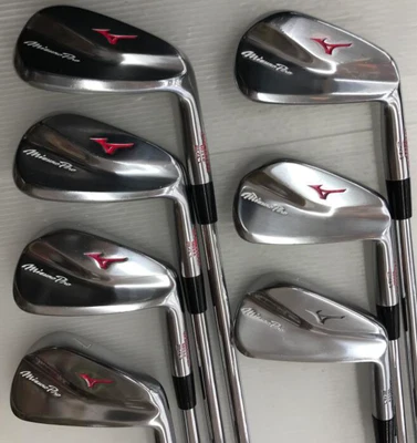 Mizuno Pro 241 Iron Set 4-9,P RH Dynamic Gold S200 48001 - Image 1 of 4