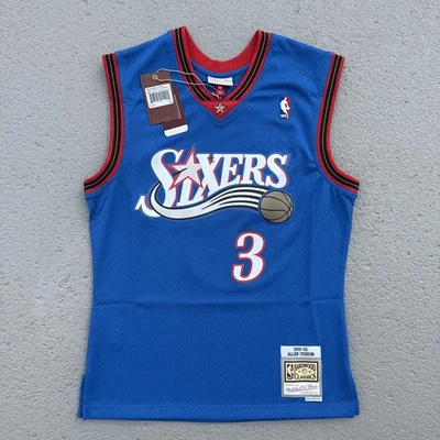 Men's Mitchell & Ness Philadelphia 76ers Allen Iverson Swingman Jersey Medium - Image 1 of 4