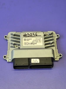 25189682 engine control unit for CHEVROLET CRUZE ORLANDO - Picture 1 of 3