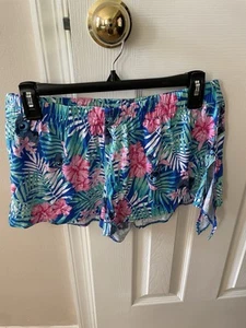 Disney Lilo & Stitch Shorts Women's Medium (7-9) Floral Sleepwear Lounge Bottoms - Picture 1 of 7