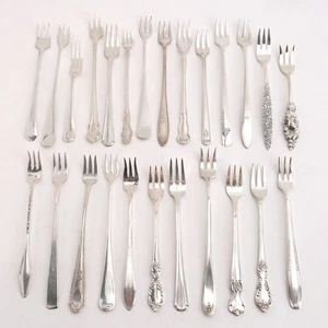 Assorted Polished Silverplate Lot 25 Cocktail Forks Event Mix Seafood Oyster - Picture 1 of 4
