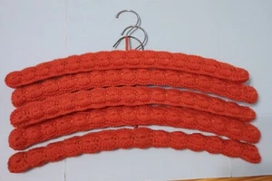 Vintage 60s-70s handmade crocheted covered wood hangers Red Set of 5 - Picture 1 of 1