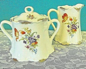 Warwick Dresden Creamer And Sugar Set with Flowers & Gold Trim - With Small Chip - Picture 1 of 12