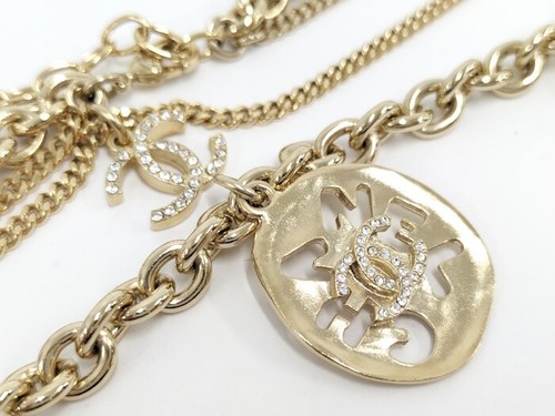 CHANEL Collana Lunga Strass Marca Coco Accessorio Placcato Oro F21K GP Donna