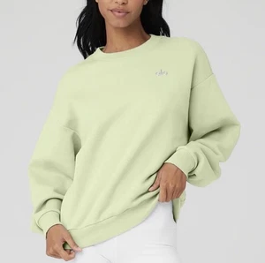 Pullover Alo Yoga Accolade cuello redondo té verde helado M - Imagen 1 de 6