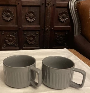 Herz und Hand Magnoliengrau Gerippt Steinzeug Latte Kaffeetassen - 2er Set - Bild 1 von 6