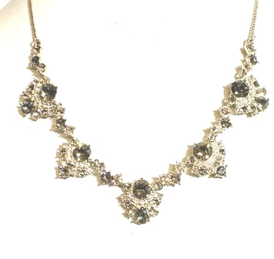 GIVENCHY Collar Cristal Multi Racimo 'Verona' Tono Dorado $88 NUEVO Foto 1 de 4