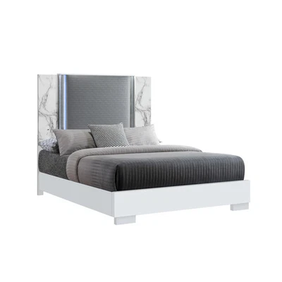 Lexie Black/Gold 5-piece Tufted Panel California King Bedroom Set - Image 1 of 4