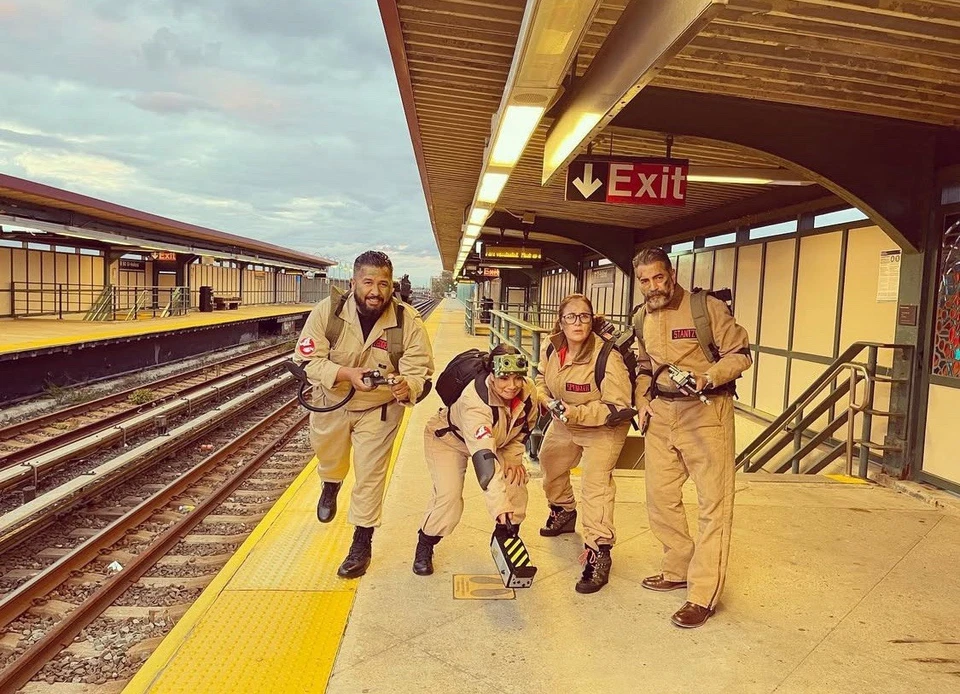 Disfraz de Cazafantasmas SPENGLER MONO REALISTA Grande por Walls Blizzard Pruf Foto 1 de 4