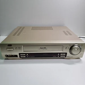 JVC VHS HR-S7500E Stereo Video Player Recorder VCR - For Parts/Repair - Afbeelding 1 van 9