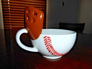 Maxis Creations 3D großer Baseball Handschuh Müslischale Kaffeebecher Keramiktasse 16 Oz  - Bild 1 von 7