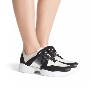 RARE Stuart Weitzman Linen The Dreamy Sneaker 6M - Picture 1 of 16