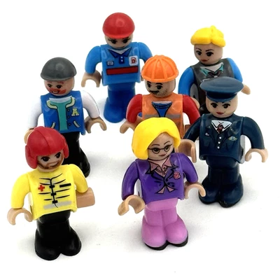 Playmags Set Of 7 Figures People Community Pieces Learning Toys - Image 1 of 4