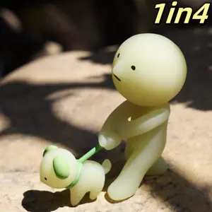 Sunday Series - Take a walk Smiski - Authentic Designer Luminous Toy - Picture 1 of 5