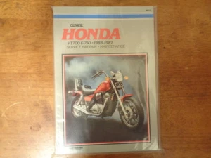 New Clymer Honda VT700 & 750 1983-1984 Service-Repair-Performance Manual  M313 - Bild 1 von 1