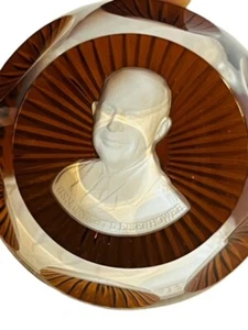 Baccarat Cameo Franklin Mint Art Glass Paperweight Figurine Dwight Eisenhower US - Picture 1 of 7