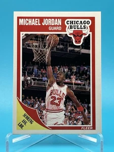 1989-90 Fleer Michael Jordan #21 Bulls C - Picture 1 of 2