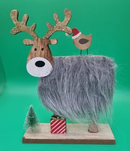 Wooden Christmas Furry Reindeer With Robin Present Tree Decoration Decor Festive - Picture 1 of 4
