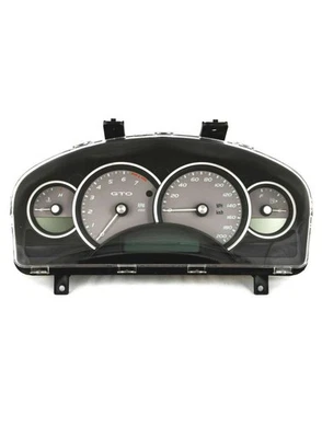 GM NOS 2004-2006 Pontiac GTO Silver Grey Instrument Cluster NEW - Image 1 of 3