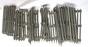 40 Pieces O27 Straight Track Well Used All Pins Dirty & Rusty Needs Cleaning - Picture 1 of 4