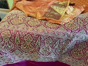 Gorgeous Handwoven Pure silk Benarasi with Stitched Blouse - Picture 1 of 6