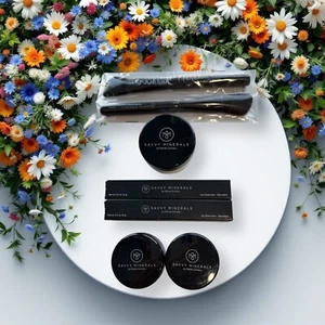 Savvy Mineral Makeup Bundle Veil Bronzer Pennelli Lucidalabbra Young Living - Foto 1 di 8