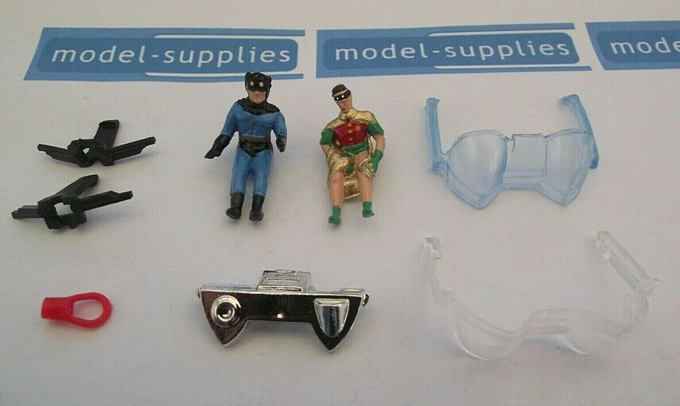 Corgi 107 - Batboat  - Assorted Reproduction Parts. - Image 1 of 1