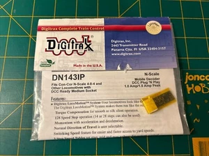 DIGITRAX DN143IP N Scale DCC Plug N Play Decoder - Picture 1 of 2