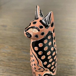 Hand Carved Soapstone Cat Figurine Folk Art Sculpture 6" - Picture 1 of 6