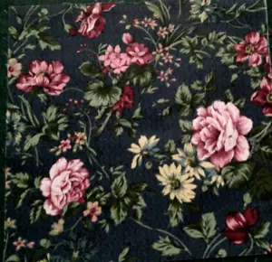 Fabric Hoffman 9-1/2" Square 3-Tone Pink Roses Celadon Leaves on Navy Blue $2.25 - Picture 1 of 1
