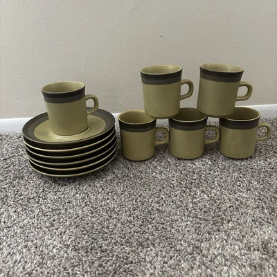 Taza y platillo de gres Arrowstone Apache Gold Kasuga Japón disponible múltiple Foto 1 de 4