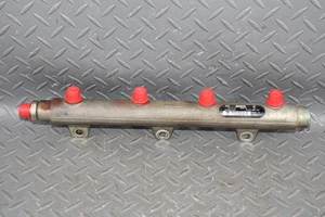 01-04 Sierra 6.6L Diesel Engine Motor Injection Fuel Rail OEM Factory Warranty - Picture 1 of 12