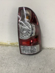 2008-2015 Toyota Tacoma OEM LED W/Halogen Right Tail Light - Picture 1 of 5