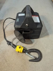 Portable Electric Hoist with Wired & Wireless Remote Control 100Kg/220Lb - Picture 1 of 11