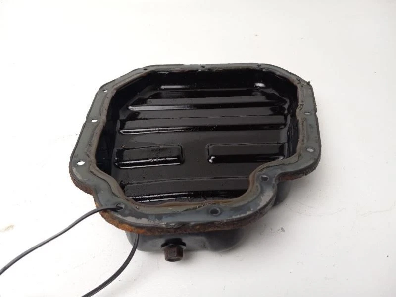 2008 - 2014 NISSAN ROGUE UPPER OIL PAN - Image 1 of 4