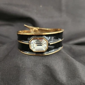 Pulsera Valentino Tono Dorado Negro Esmalte Cristal Tachonado Bisagra - Imagen 1 de 17