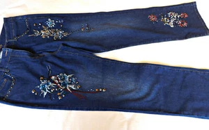 Amy Vermont Jeans Gr. 48  mit edler Stickerei Strass Steine Sonderedition  NEU - Bild 1 von 8