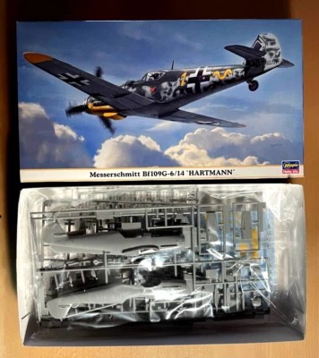 HASEGAWA 09838 - MESSERSCHMITT BF109G-6/14 • 'HARTMANN' - 1/48 PLASTIC KIT - Immagine 1 di 2