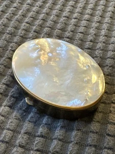 Vintage Mother Of Pearl Compact-Unsigned - Picture 1 of 5