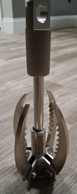 Heavy Duty Ruipoo Folding 4 Claw Large Stainless Steel Grappling Hook - Image 1 of 3