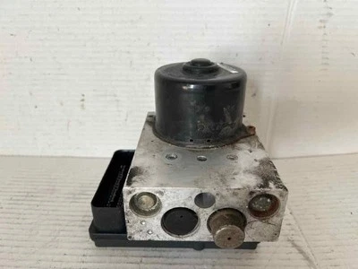 Conjunto de bomba de freno antibloqueo ABS Toyota Sequoia 2003-2004 4,7 L control de deslizamiento 4x4 Foto 1 de 4