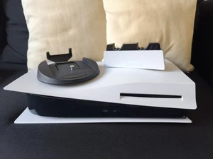 Playstation 5 - mit Laufwerk und zusätzlicher 500 GB SSD - Bild 1 von 8
