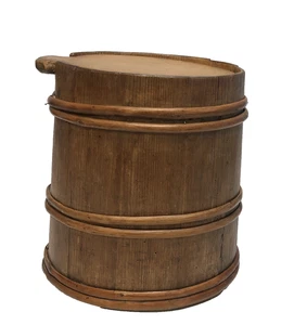 Tabla de cortar con tapa de cubo de madera rústica arte popular continental antiguo vintage - Imagen 1 de 13